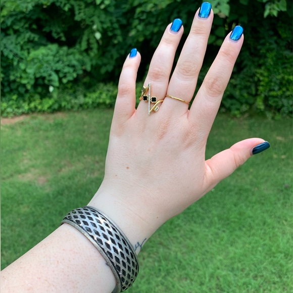 3D  Metal Trellis Bangle Bracelet - Picture 2 of 11